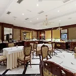 Alameda Palace