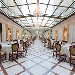 Alameda Palace 5*