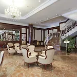 Alameda Palace 5*