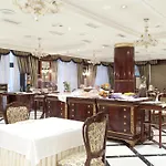 Hotel Alameda Palace