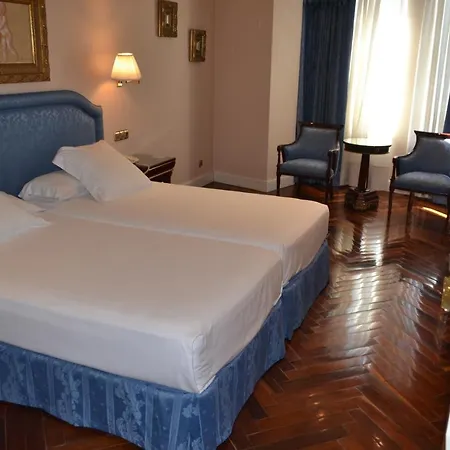 Alameda Palace 5*