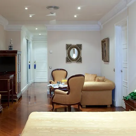 Alameda Palace מלון 5*