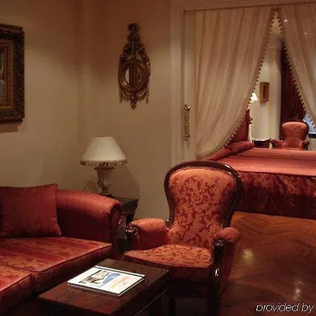 Alameda Palace Hotel