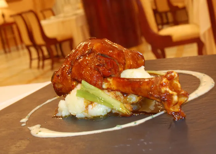 호텔 알라메다 팰리스