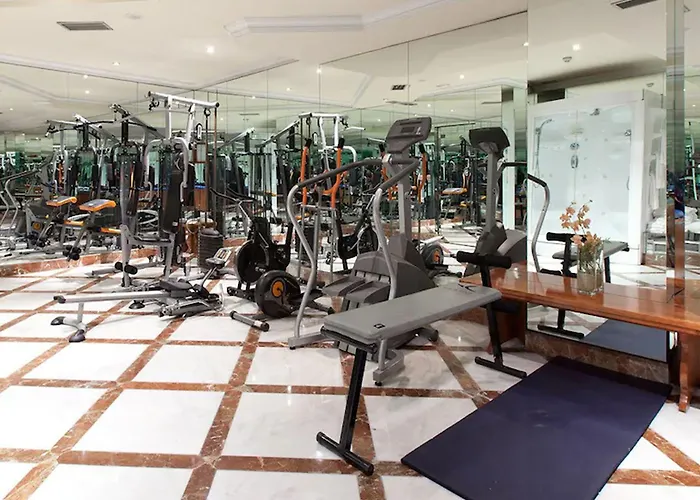 알라메다 팰리스 호텔 5*