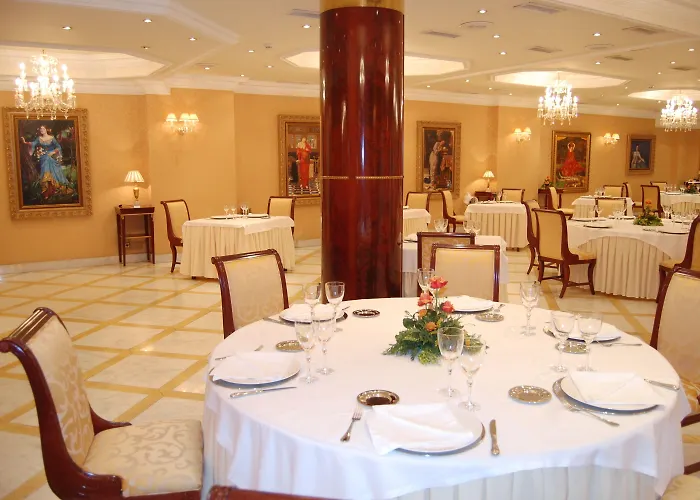 호텔 알라메다 팰리스 5*