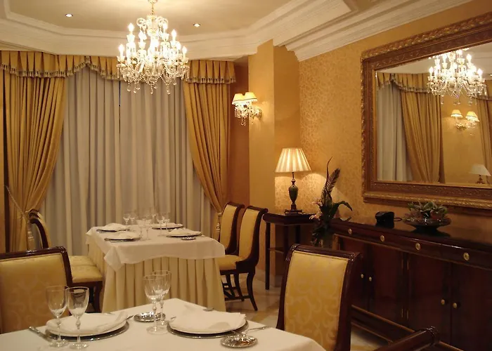 호텔 알라메다 팰리스 5*